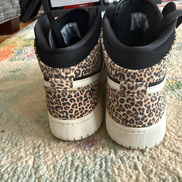 Nike Air Jordan 1 Mid SE Sneakers - Black and Tan Leopard Print Only worn once. - Picture 8 of 11